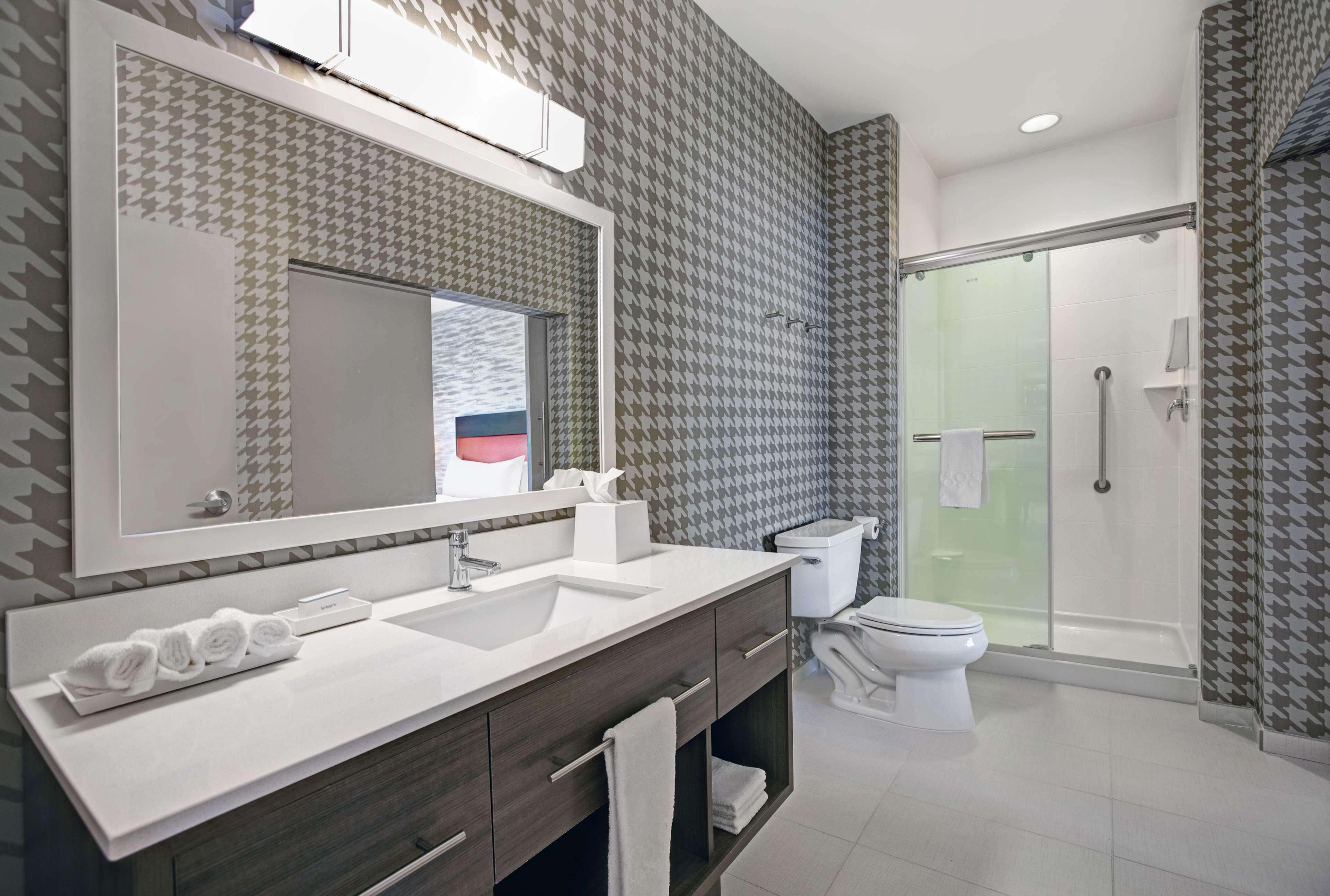 Home2 Suites By Hilton Richmond Exteriér fotografie